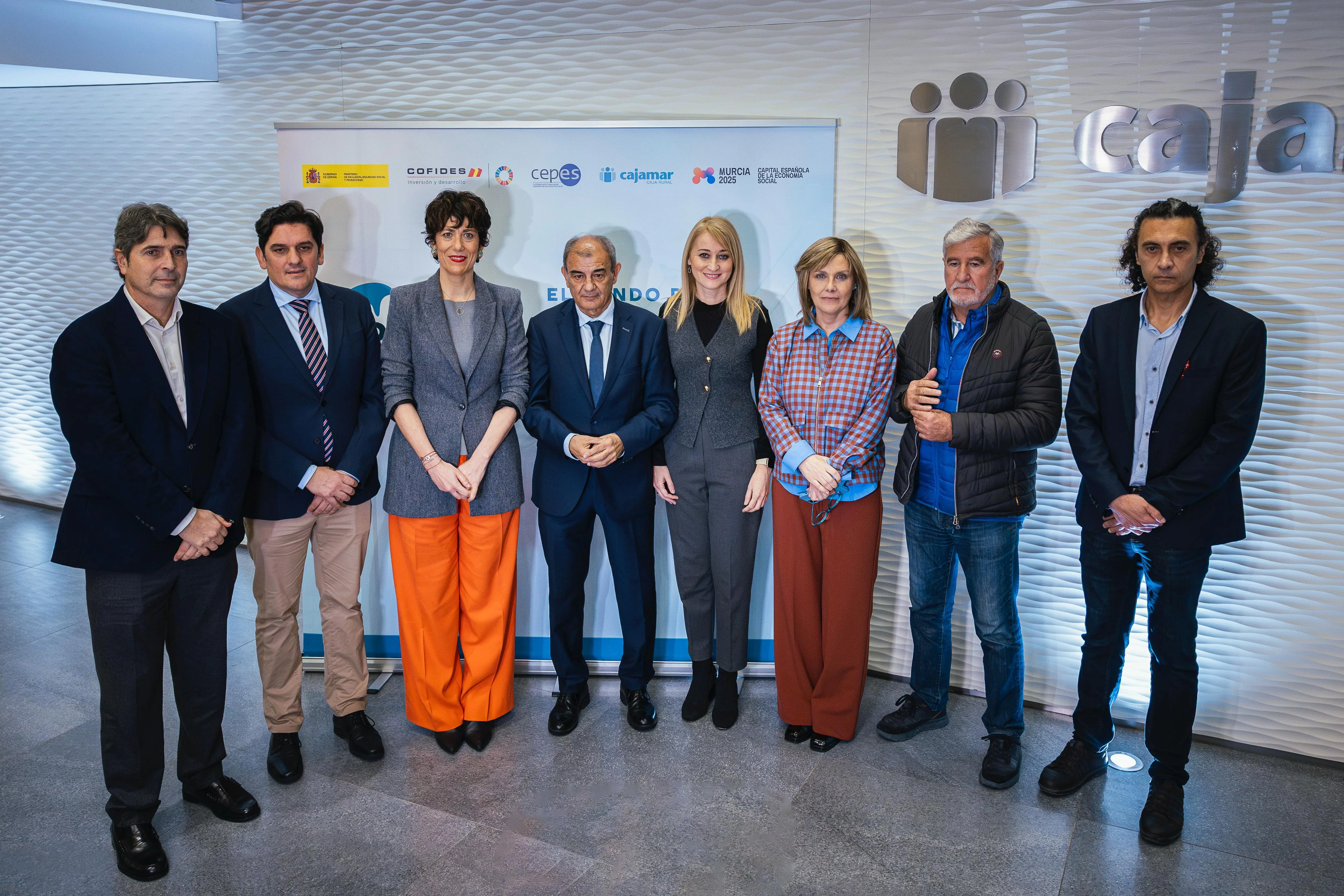 La ministra Elma Saiz presenta el Fondo de Impacto Social en Murcia, capital de la Economía Social 2025